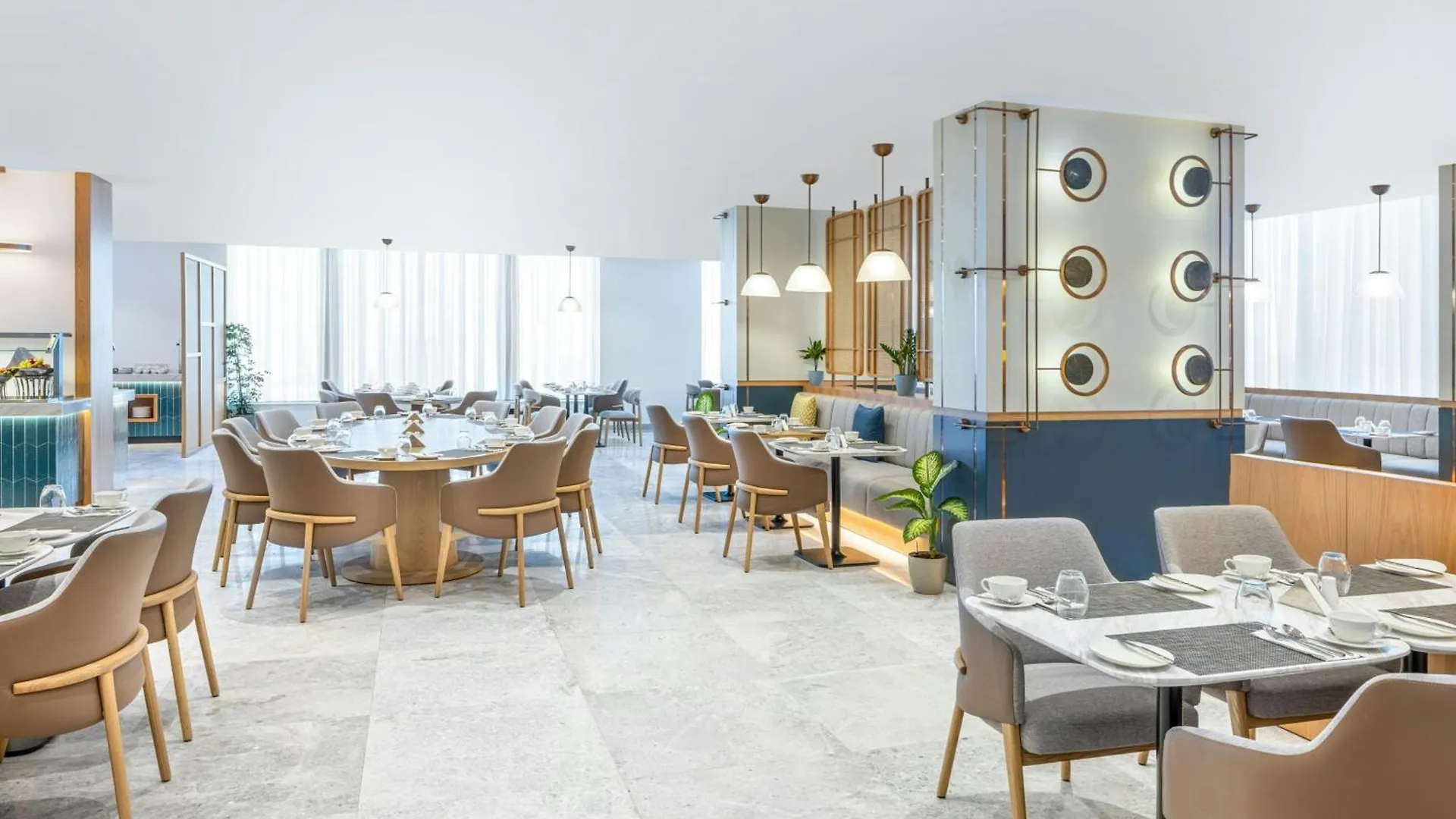 Four Points By Sheraton Jeddah King Fahd Road Szálloda
